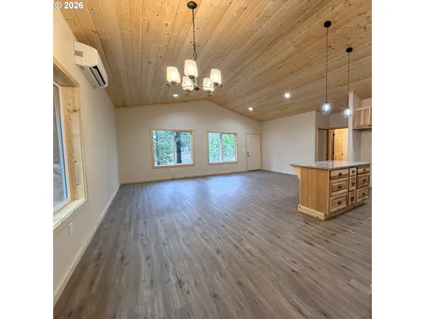 655 Ajax ST, Sumpter, OR 97877