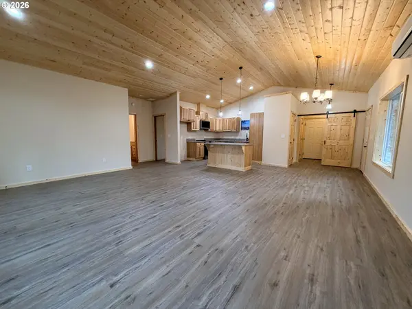 655 Ajax ST, Sumpter, OR 97877