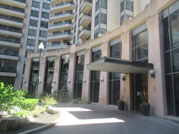 15 Northtown WAY #1618, Toronto C14, ON M2N 7A2