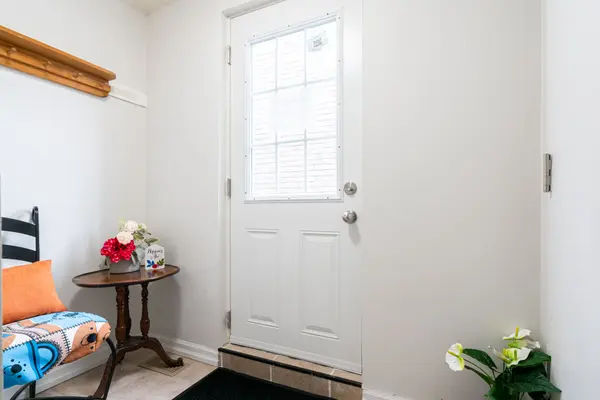 54 Greybeaver TRL #Bsmt, Toronto E10, ON M1C 4N6