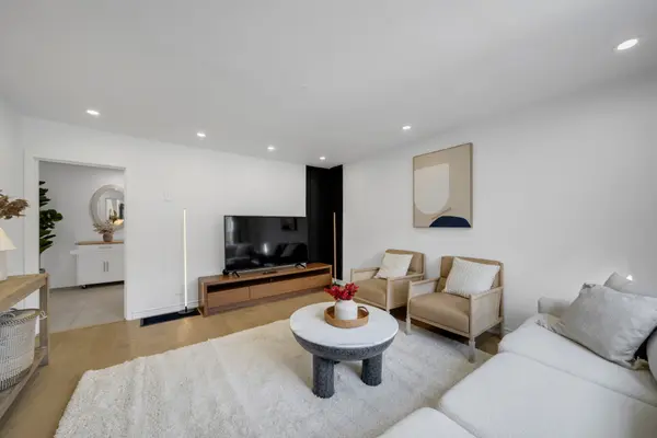 8312 Kipling AVE, Vaughan, ON L4L 2A8