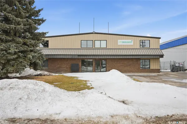 144 Cardinal CRESCENT, Saskatoon, SK S7L 6H6