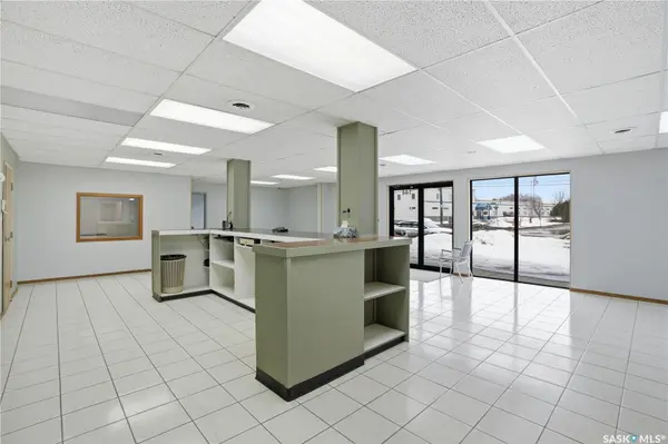 144 Cardinal CRESCENT, Saskatoon, SK S7L 6H6