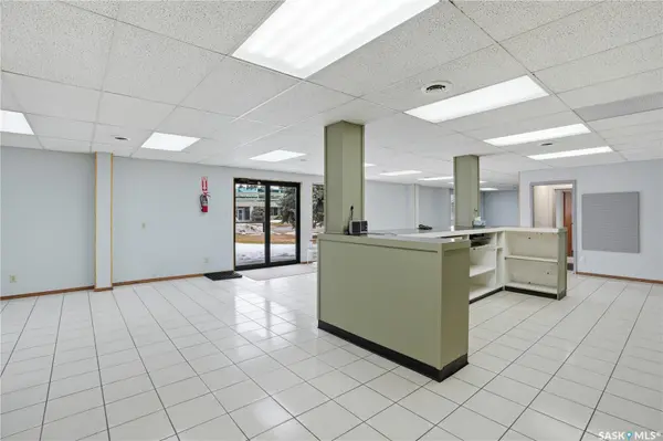 144 Cardinal CRESCENT, Saskatoon, SK S7L 6H6