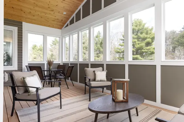 30 Dyer CRES, Bracebridge, ON P1L 0N4