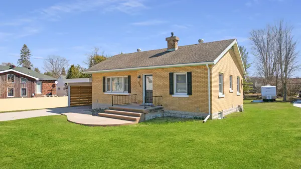 408 Mcnab ST, Brockton, ON N0G 2V0