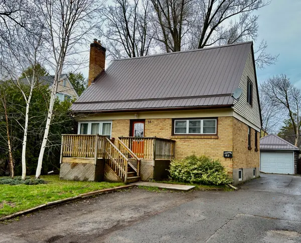 28 Southview AVE, Belleville, ON K8N 2J5