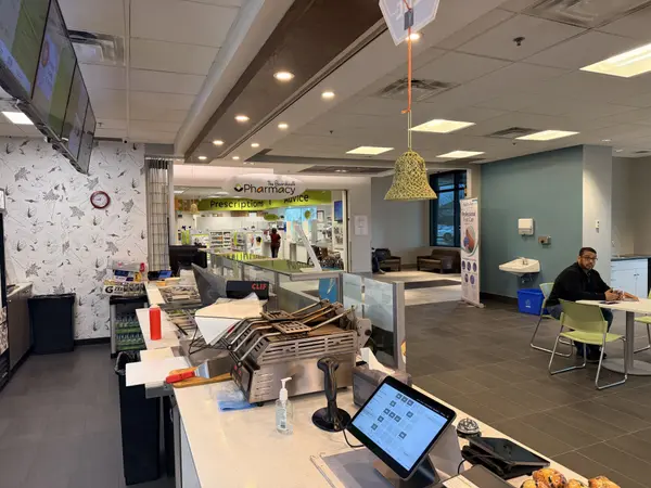 430 The Broadwalk N/A #105, Waterloo, ON N2T 0C1