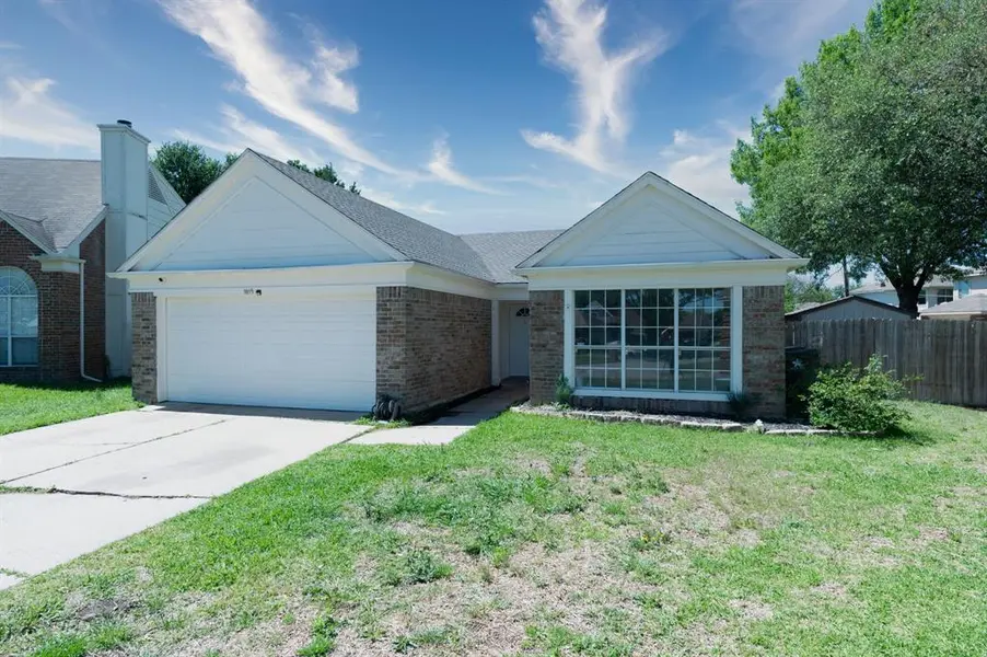 1019 Danforth Court, Arlington, TX 76017