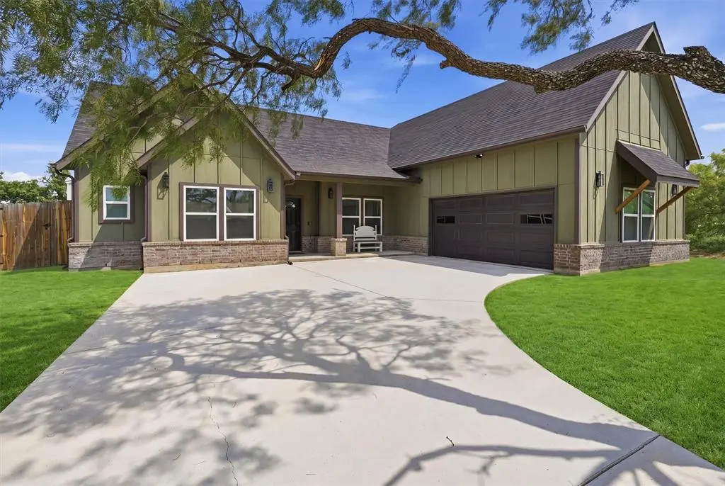 117 Cactus Canyon Drive, Bridgeport, TX 76426