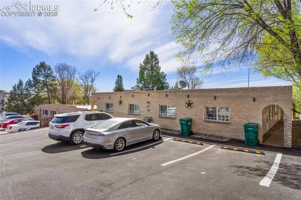 3681 Michigan AVE, Colorado Springs, CO 80920