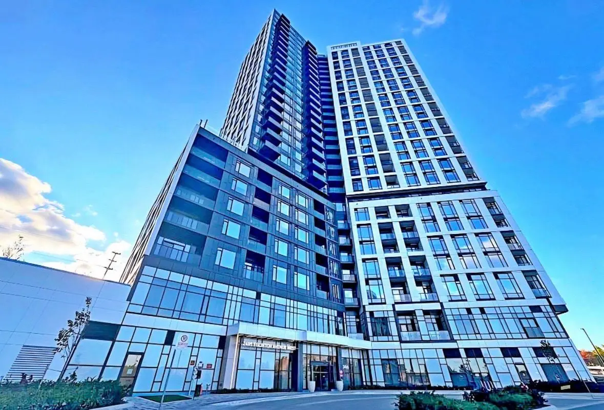 2495 Eglinton AVE W #712, Mississauga, ON L5M 2T2