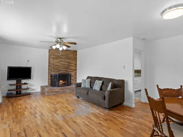 2414 NE 59TH ST, Vancouver, WA 98663