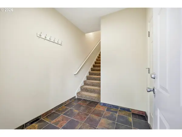 10478 NW FORESTVIEW WAY, Portland, OR 97229