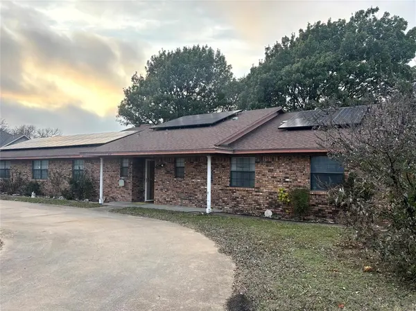 100 Yorkshire Drive, Princeton, TX 75407