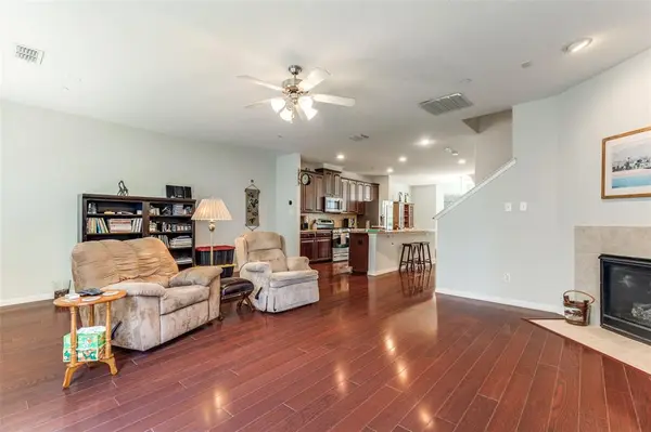 3888 Everwood Lane, Addison, TX 75001