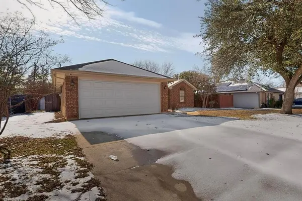 1716 Hastings Drive, Mansfield, TX 76063