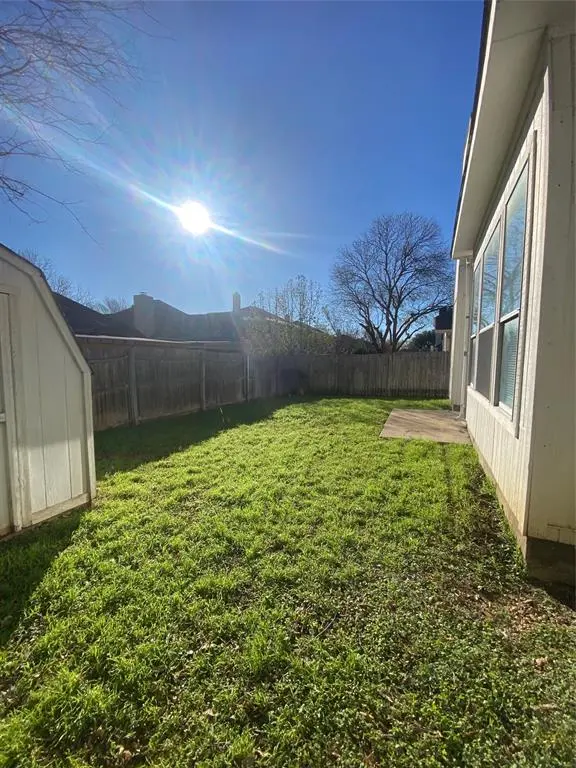 6804 Braeview Drive, Fort Worth, TX 76137