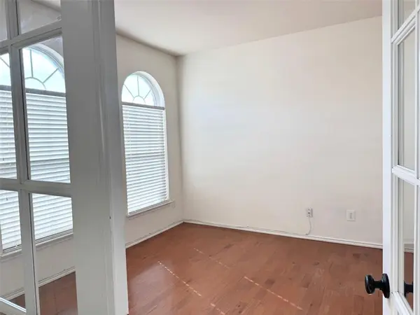 10125 Sourwood Drive, Fort Worth, TX 76244