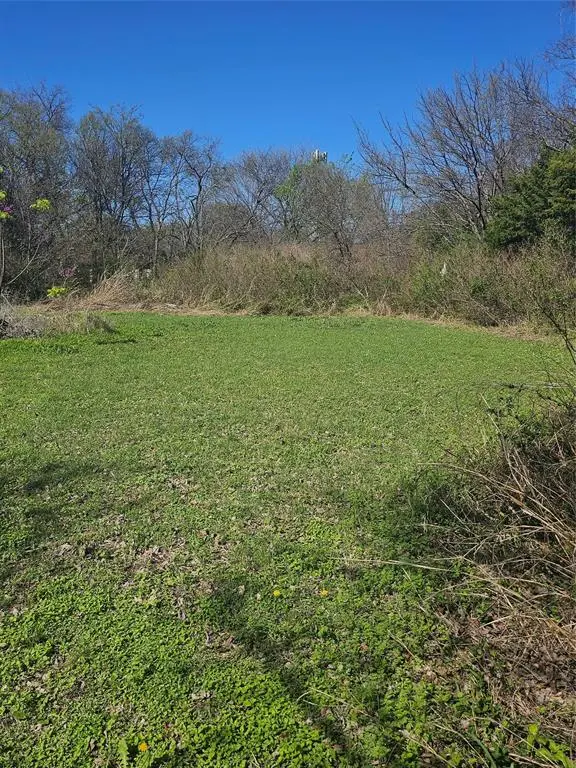 3310 Balomede Street, Lancaster, TX 75134