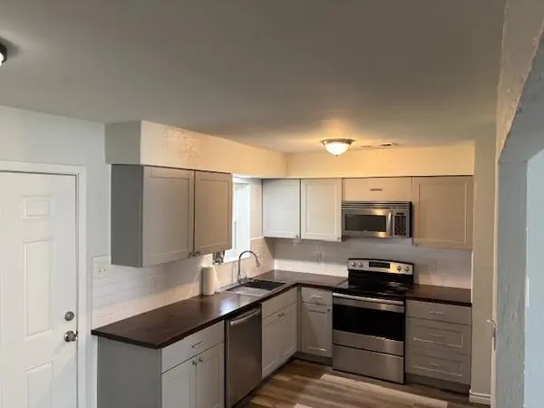 3017 Sandra Lane, Rowlett, TX 75088