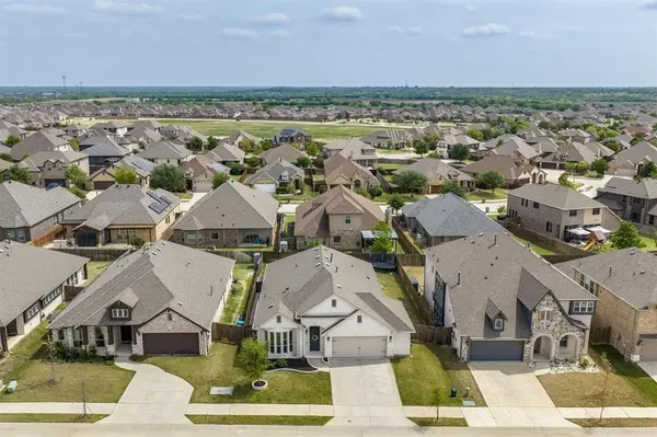 9201 Amistad Lane, Denton, TX 76226