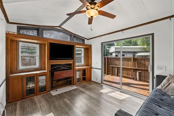 3841 Boquillas Circle, Granbury, TX 76048