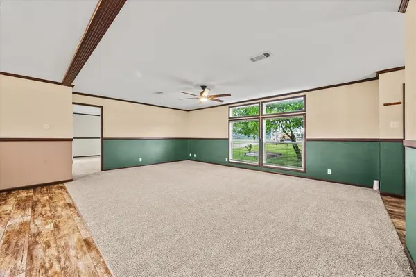 8645 County Road 1143, Celeste, TX 75423