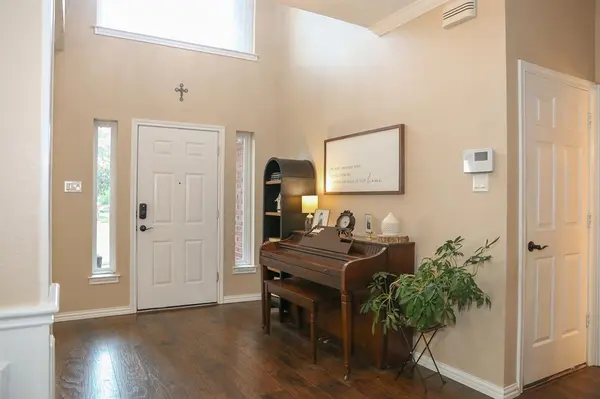 6129 Pebble Creek Drive, North Richland Hills, TX 76180