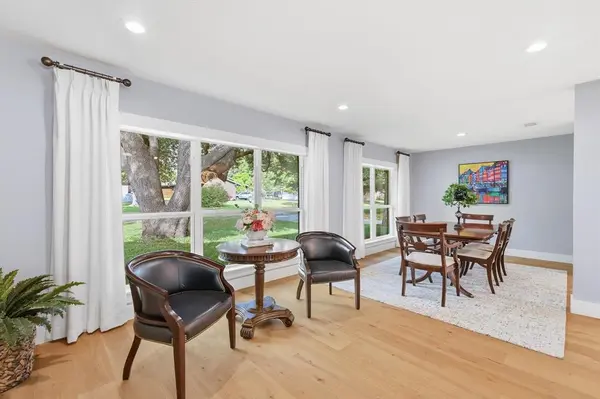 6722 Kingsbury Drive, Dallas, TX 75231