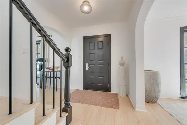 6511 Gaston Avenue, Dallas, TX 75214