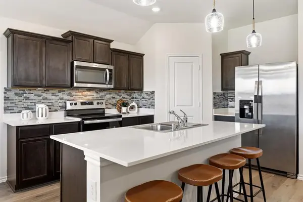 6524 Shoreline Lane, Princeton, TX 75407