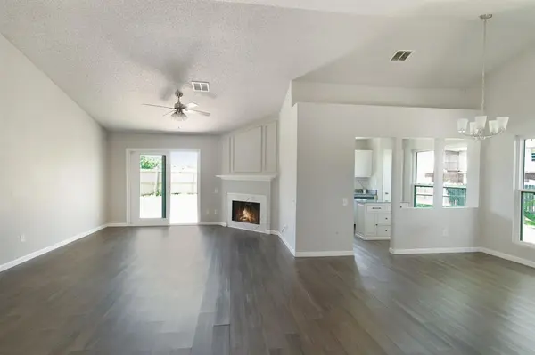 1019 Danforth Court, Arlington, TX 76017