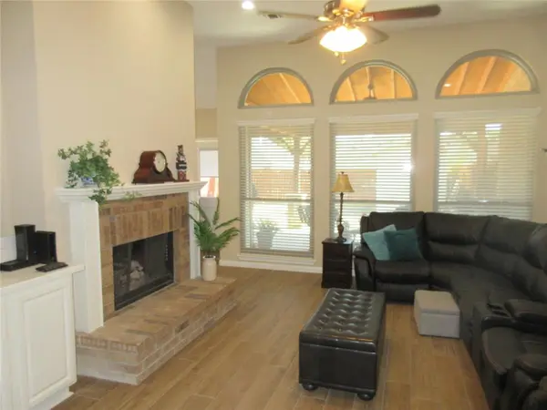 713 Victorian Drive, Allen, TX 75002