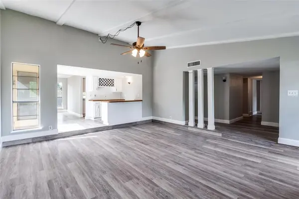 1804 Clear Creek Lane, Carrollton, TX 75007