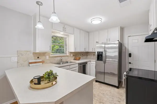 3605 Jeanette Drive, Fort Worth, TX 76109