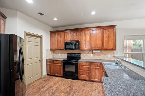 1908 Hopkins Drive, Mckinney, TX 75072