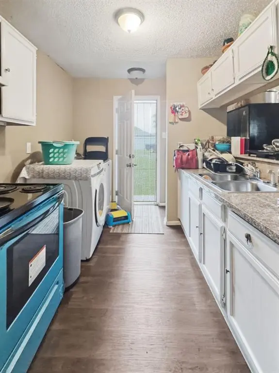 10315 Oak Gate Lane, Dallas, TX 75217