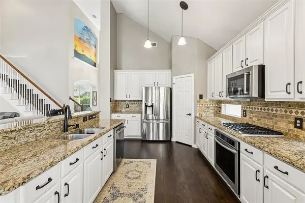 2206 Autumn Trail, Garland, TX 75040