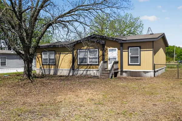 12629 County Road 1054, Farmersville, TX 75442