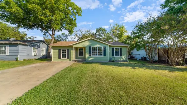205 E 7th Street, Kaufman, TX 75142