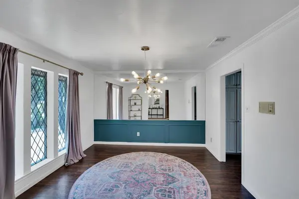 505 Highwoods Trail, Fort Worth, TX 76112