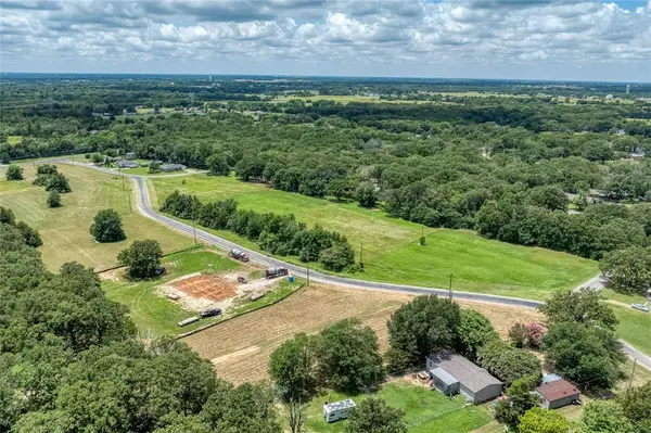 Lot #1 Parkview Drive, Bonham, TX 75418