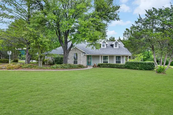 320 Cedar Hill Circle, Lowry Crossing, TX 75407