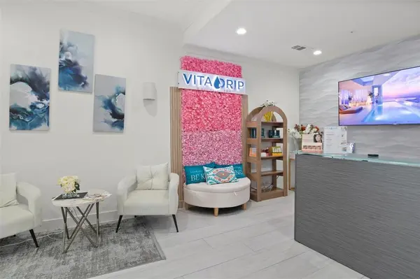 2681 Macarthur Boulevard #205, Lewisville, TX 75067