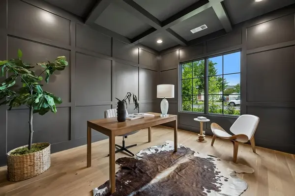 4606 Cowan Avenue, Dallas, TX 75209