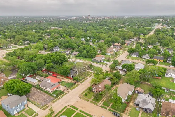 1500 Proctor Avenue, Waco, TX 76708