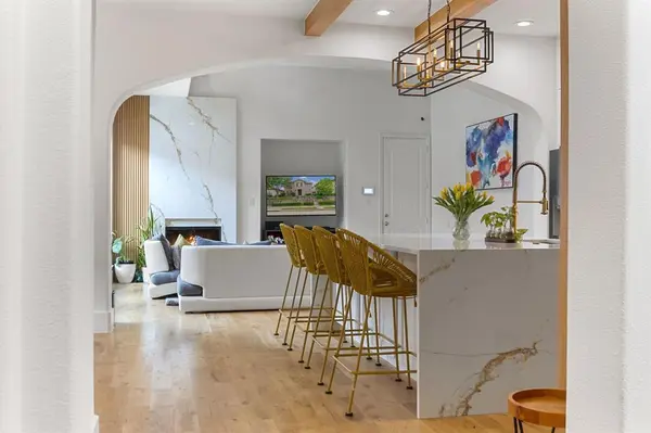 7011 Nueces Drive, Irving, TX 75039