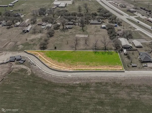 418 Safe Harbor Drive, Bossier City, LA 71111