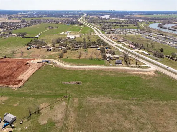 421 Safe Harbor Drive, Bossier City, LA 71111